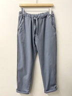Lässige Hose mit Taschen