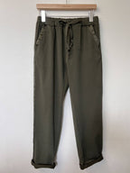 Lässige Hose mit Taschen