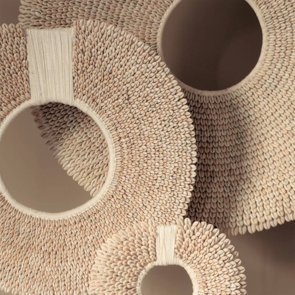 Muschelobjekt 'Surya' M