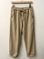 Lässige Hose mit Taschen